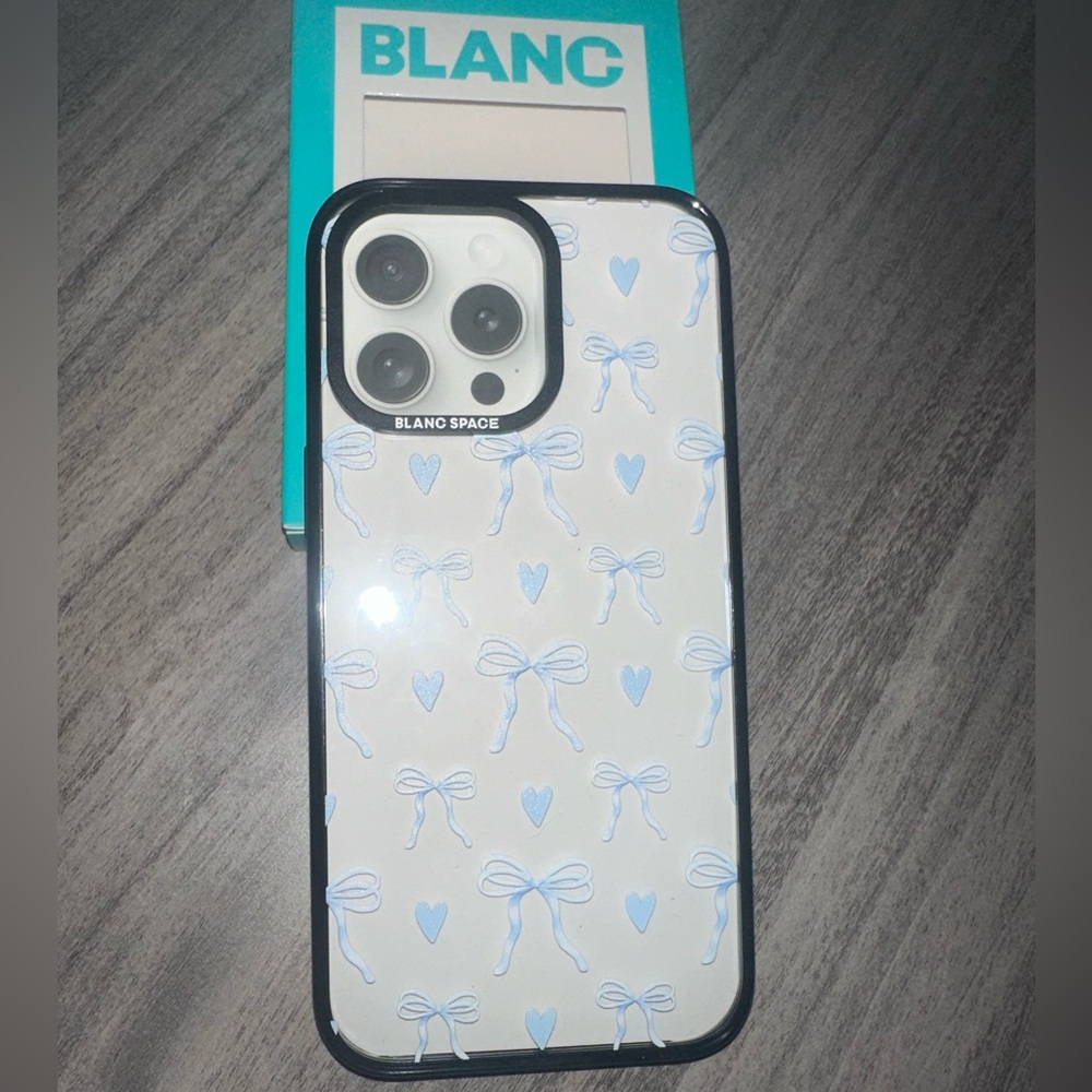 Blanc space blue bow iphone 15 pro max phone case